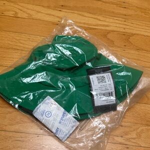 NWT Brand New Sinsolo Hat Arcteryx Jungle Green L/XL